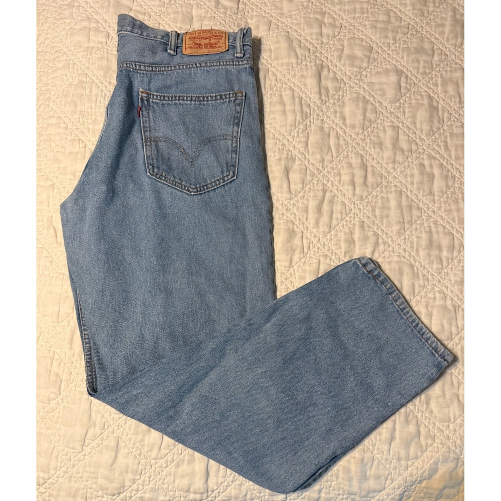 Levi's 550 Relaxed Fit Jeans Mens 38x32 Light Wash Blue Denim Tapered Leg